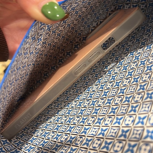 BRAND NEW Louis Vuitton Large By The Pool Kirigami Pochette - Picture 8 of 8